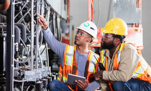 Best Emergency Electrician Near Me  in Rpinteria, CA